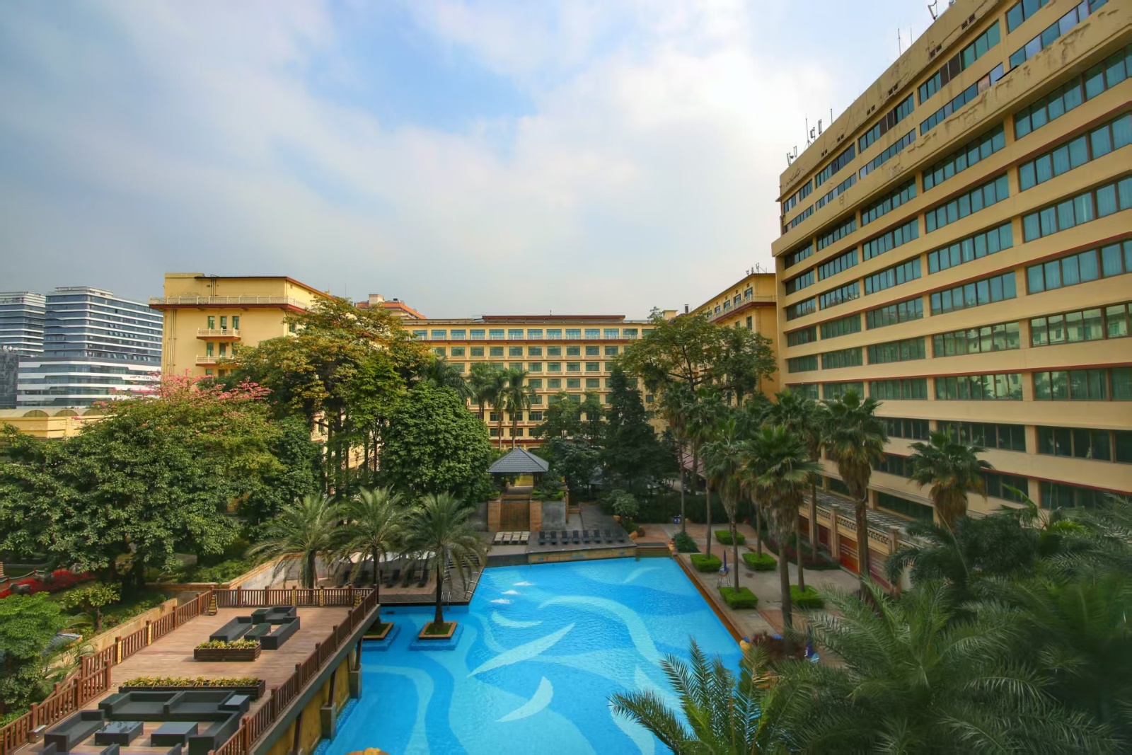 Guangzhou Dong Fang Hotel